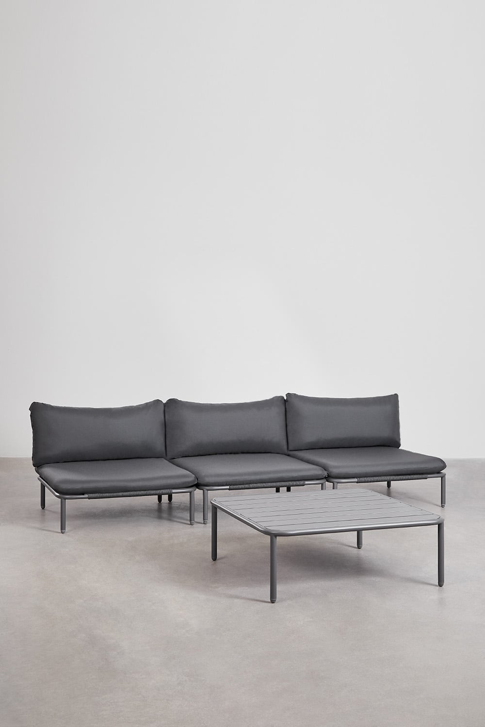 Salon de jardin avec canapé modulable 3 pièces et table basse Roubly, image de la galerie 1