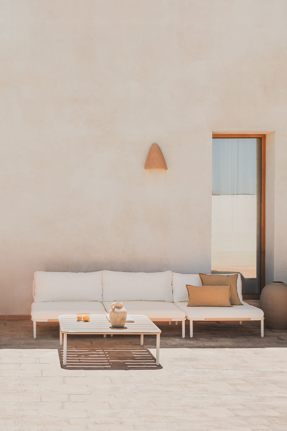 Salon de jardin avec canapé modulable 3 pièces et table basse Roubly, image de la galerie 10