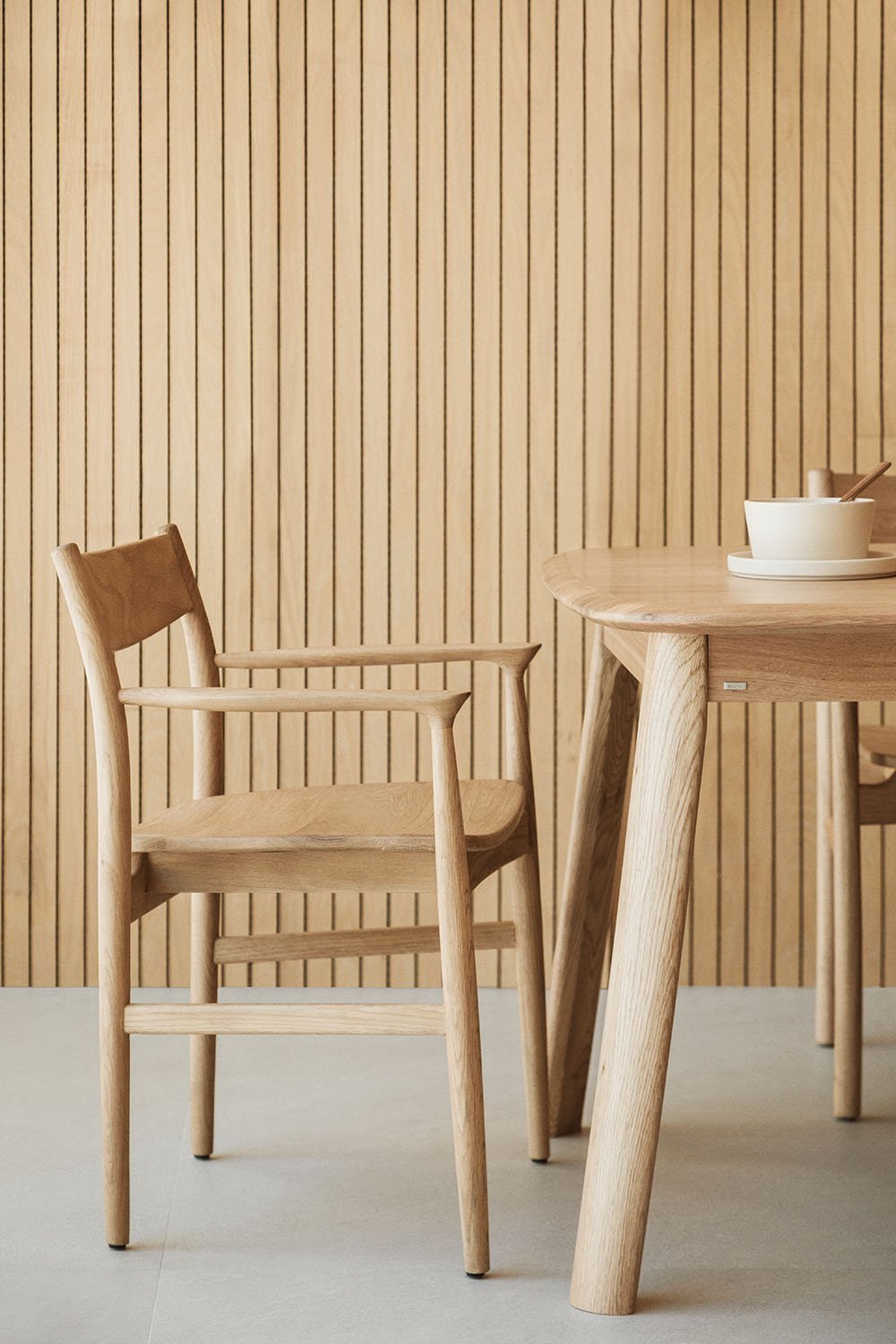 Pack de 2 chaises de salle à manger en bois de chêne Mireita, image de la galerie 1