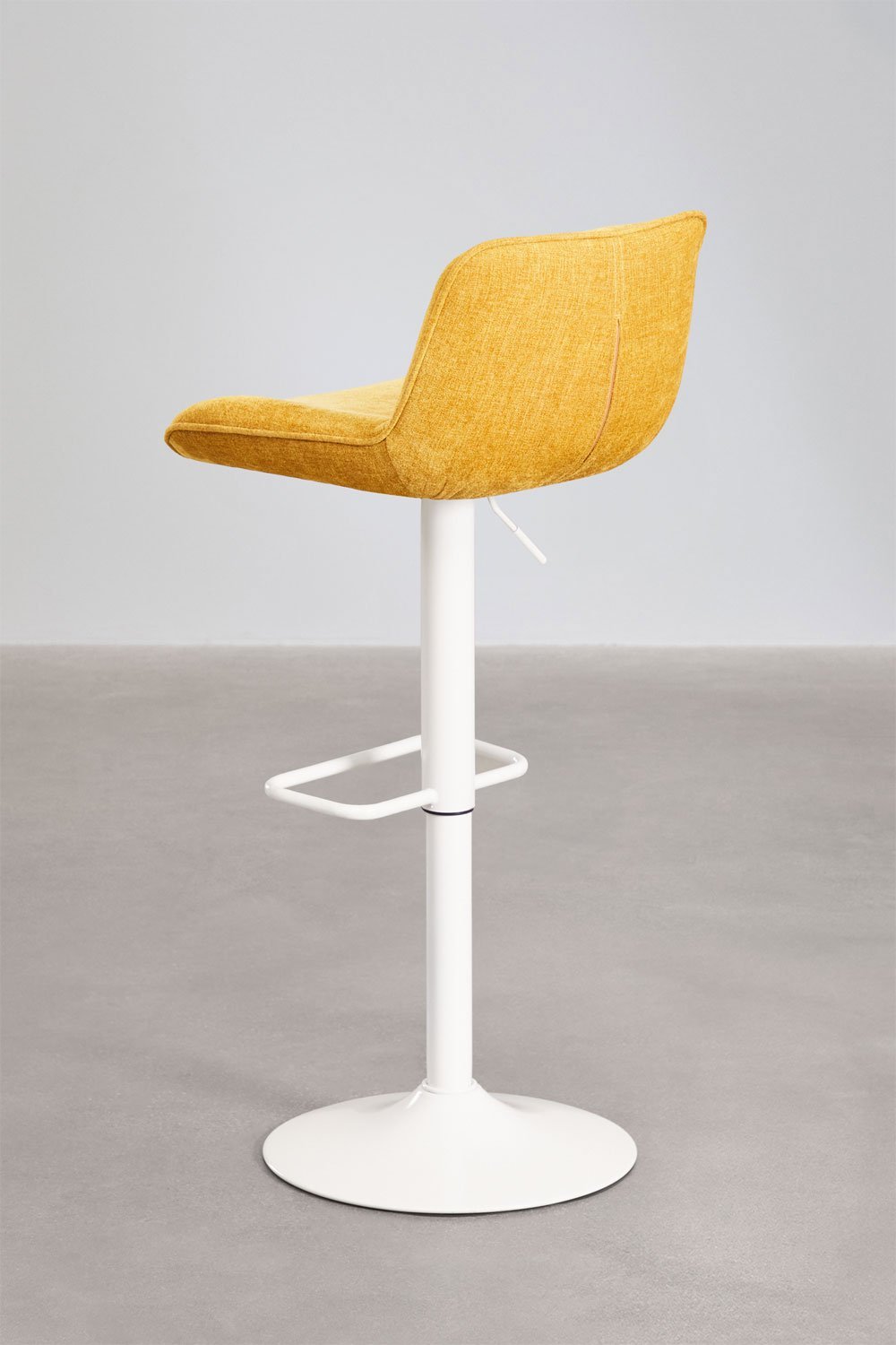 Tabouret haut réglable avec dossier en métal et tissu Igarasi, image de la galerie 4