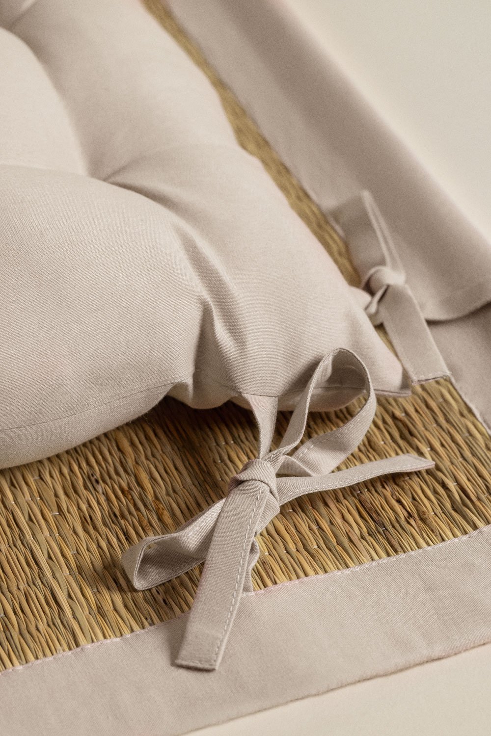 Tapis de plage avec coussin Neila , image de la galerie 5