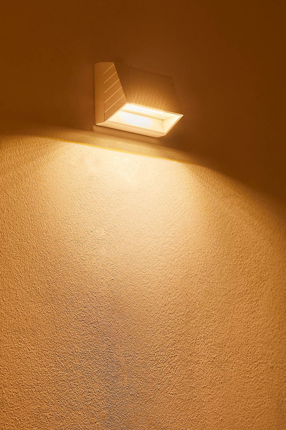 Applique d'extérieur LED en aluminium Nolise, image de la galerie 2