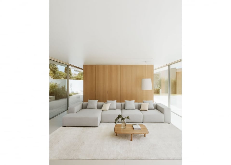 Canapé modulaire avec méridienne gauche de 4 pièces (↔︎420 cm) avec accoudoir haut Bruna
