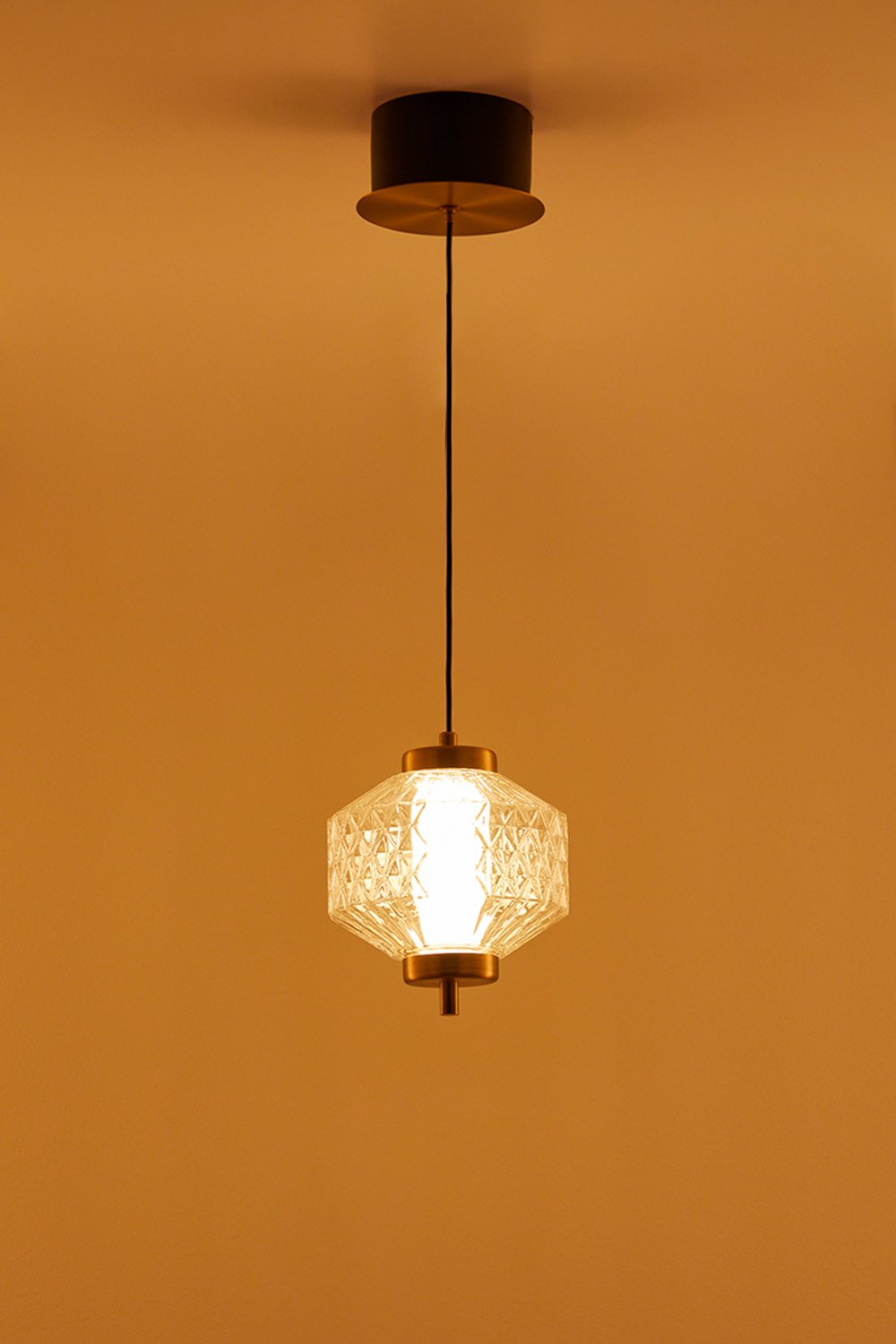 Plafonnier LED en fer et avec 1 boule en verre Necsar, image de la galerie 3