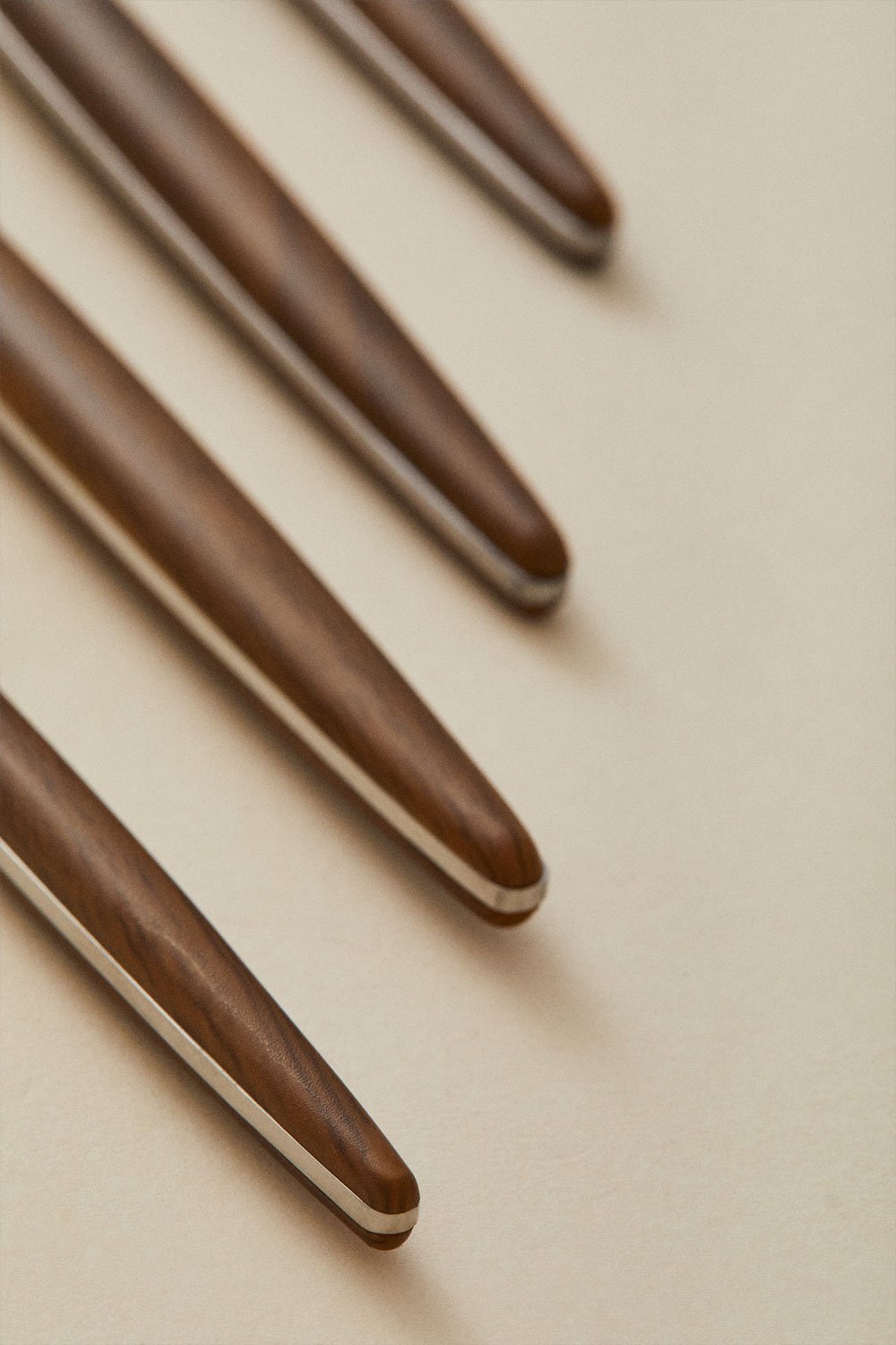 Couverts en acier inoxydable avec manche effet bois, 16 pièces Monovar, image de la galerie 6