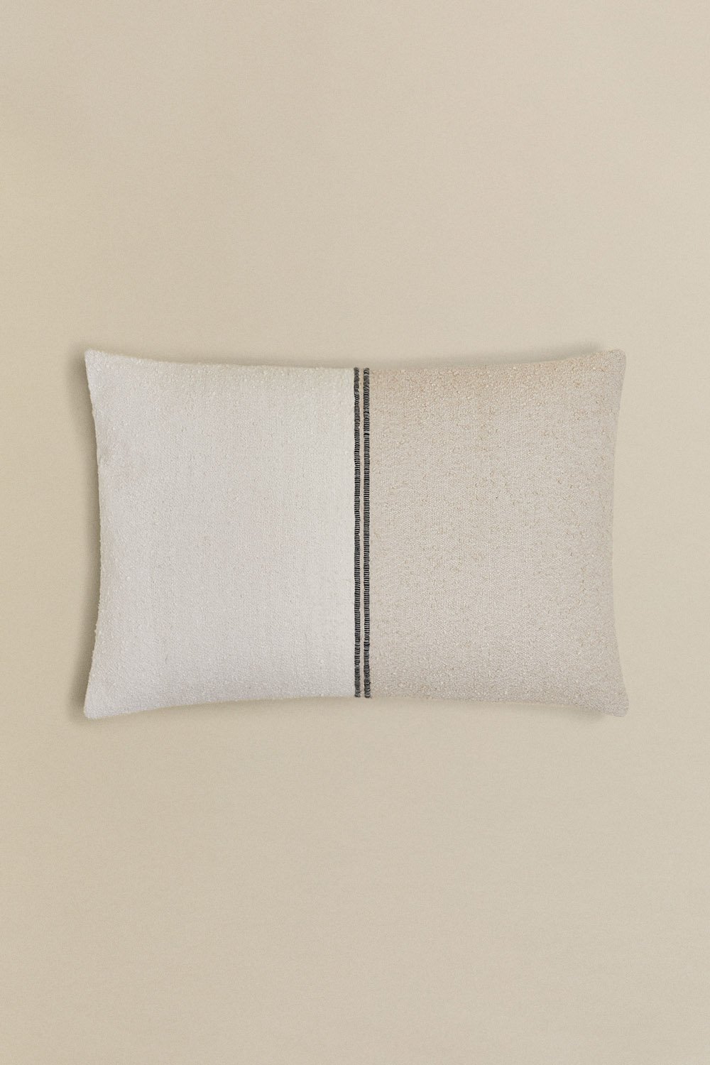 Coussin rectangulaire en coton (40x60 cm) Louisa, image de la galerie 2