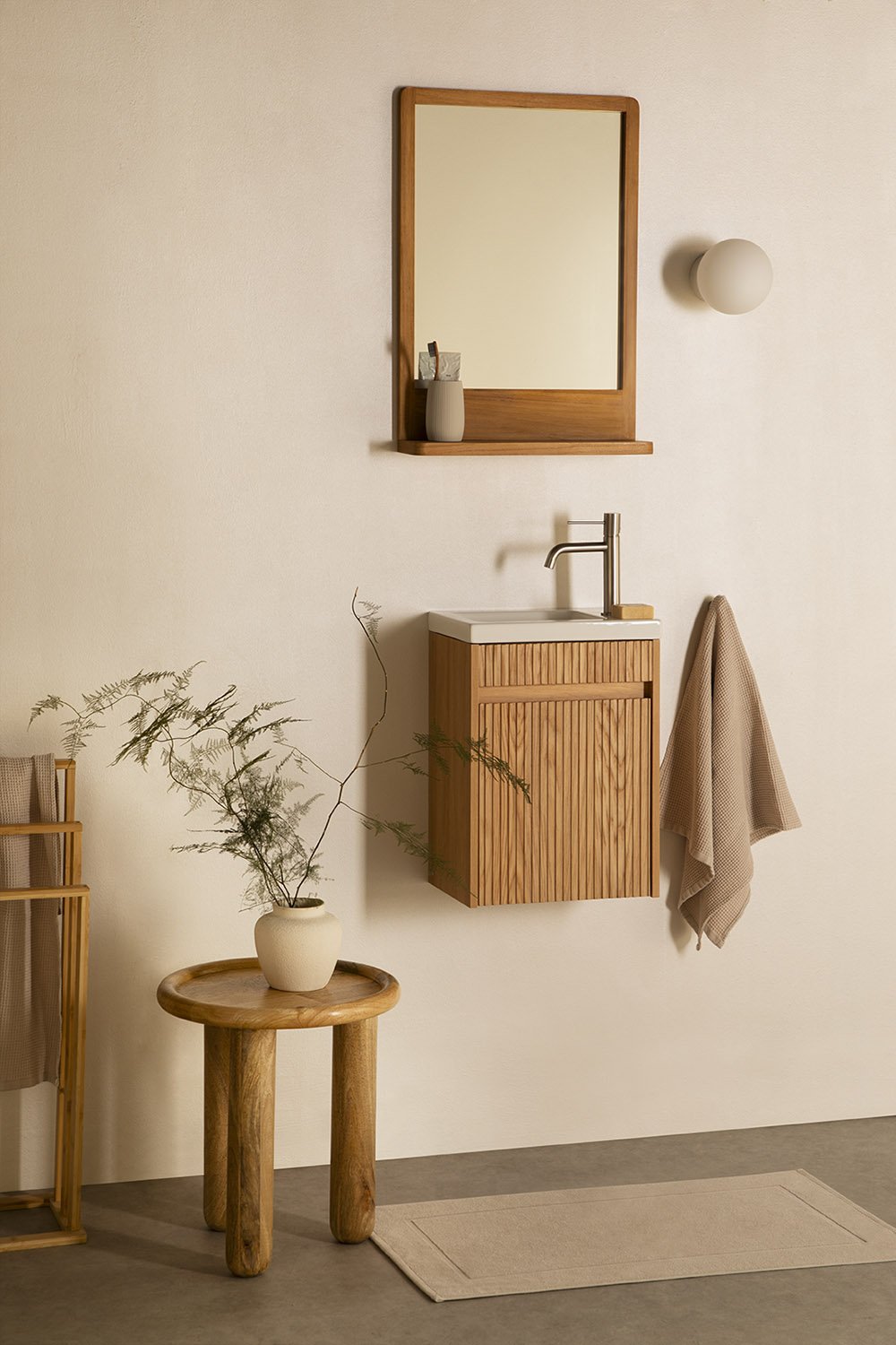 Ensemble de meubles de salle de bain en frêne avec lavabo intégré Narek, image de la galerie 1