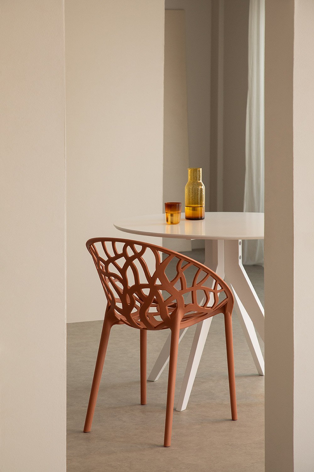 Pack de 4 chaises de salle à manger empilables Ores , image de la galerie 1