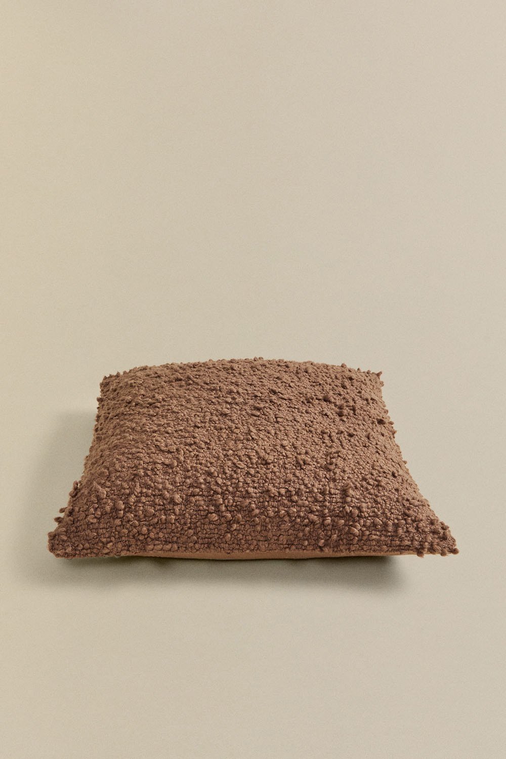 Coussin carré en tissu bouclé (45x45 cm) Zanero, image de la galerie 2