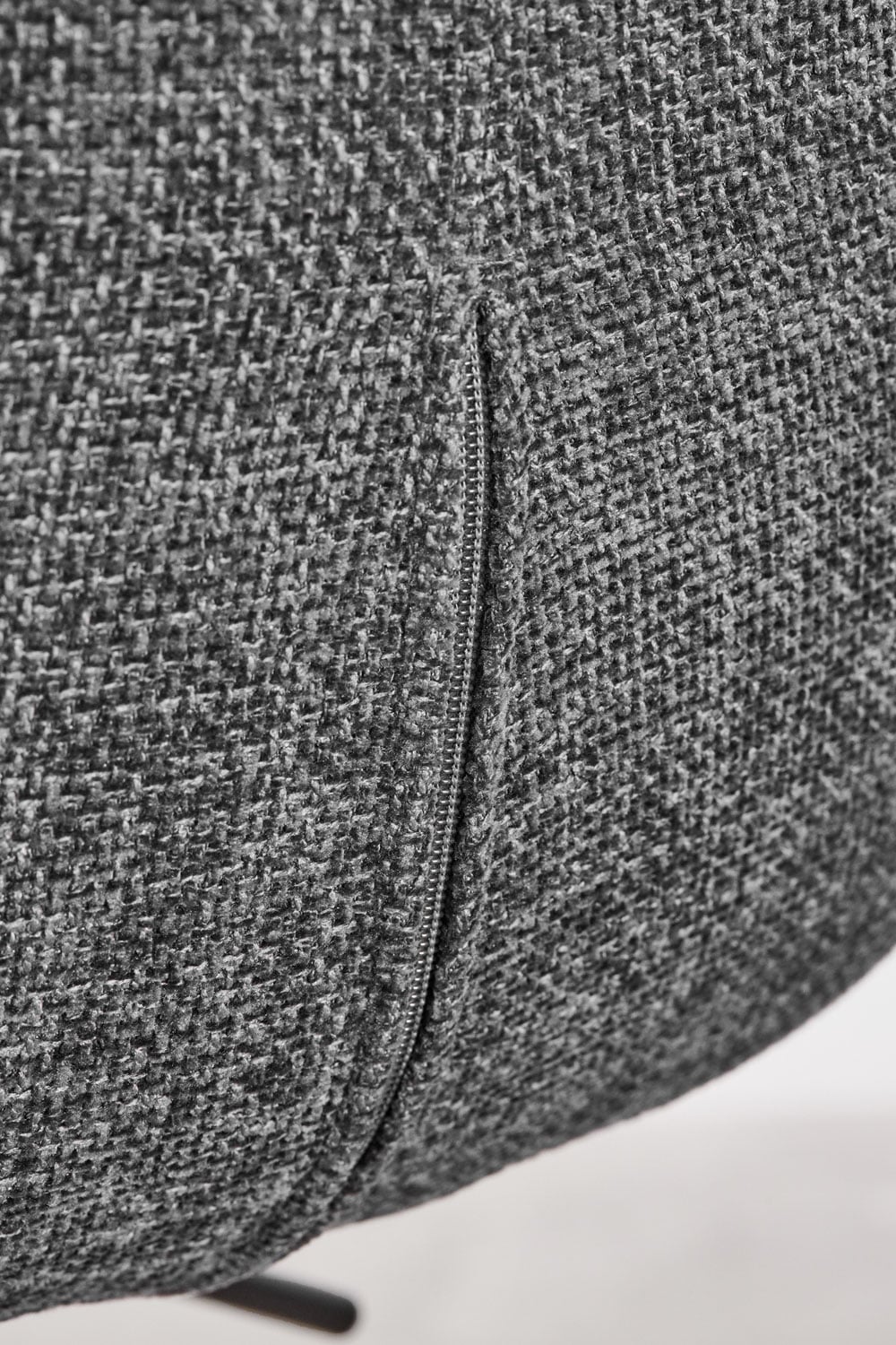 Lot de 2 tabourets hauts réglables avec dossier en tissu gris et pied noir Igarasi, image de la galerie 7