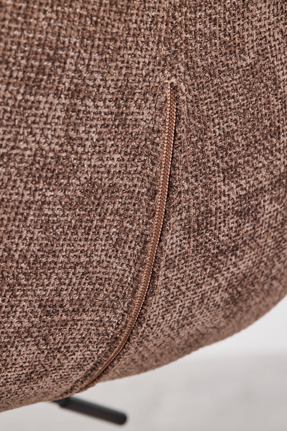 Pack de 4 tabourets hauts réglables avec dossier en métal et tissu Igarasi, image de la galerie 7