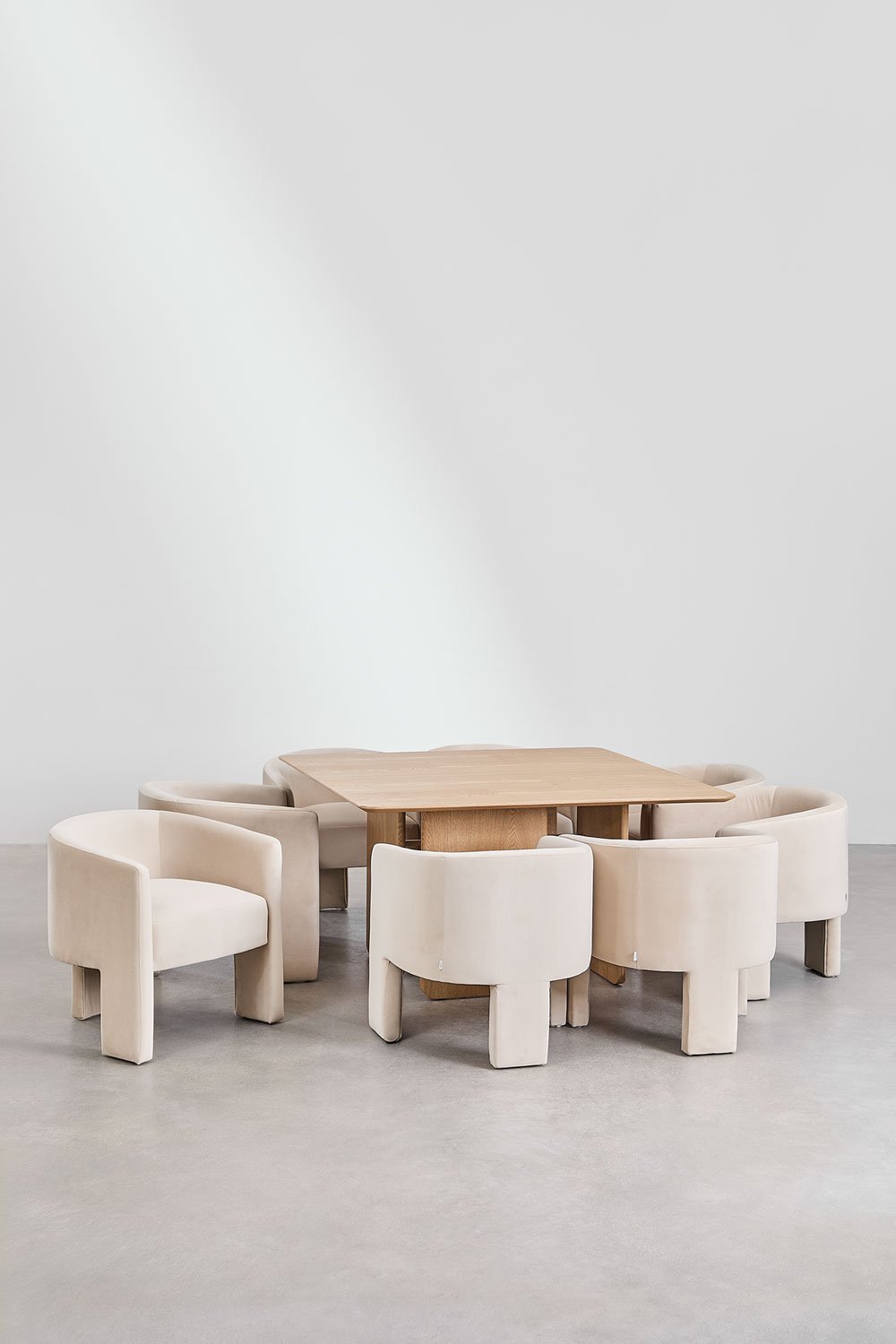 Ensemble table carrée en MDF et placage frêne (140x140 cm) Ginger et 8 chaises de salle à manger en velours Xastru, image de la galerie 2