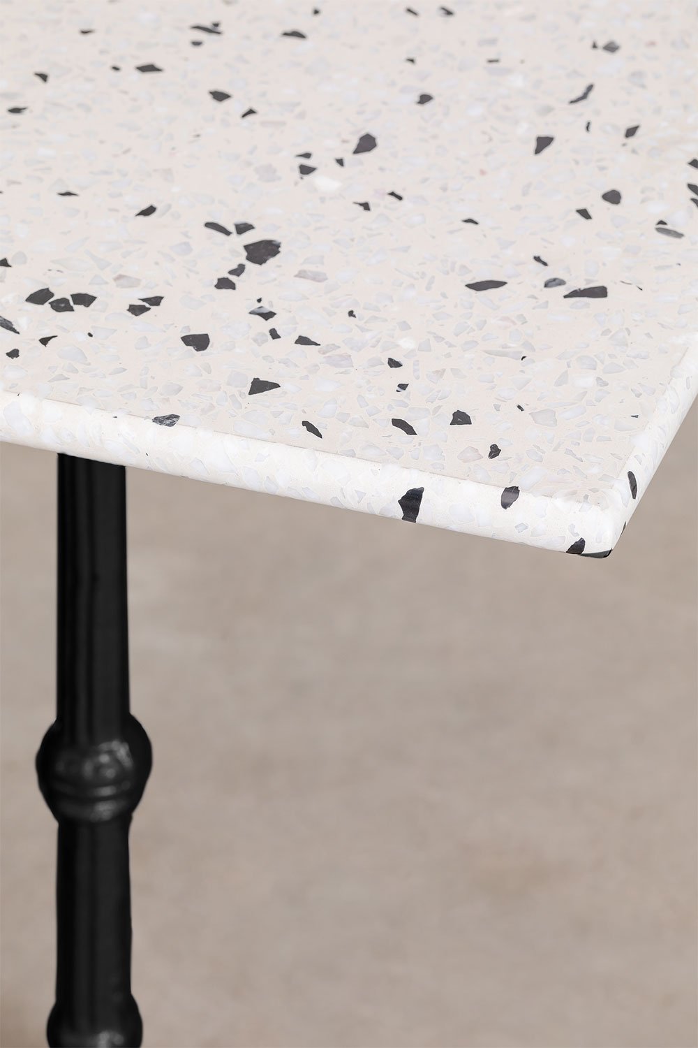 Table de bar Vertuo en terrazzo, image de la galerie 3