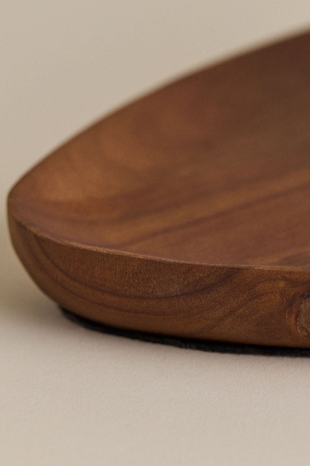 Lampe de table Freidy en bois d'acacia, image de la galerie 5