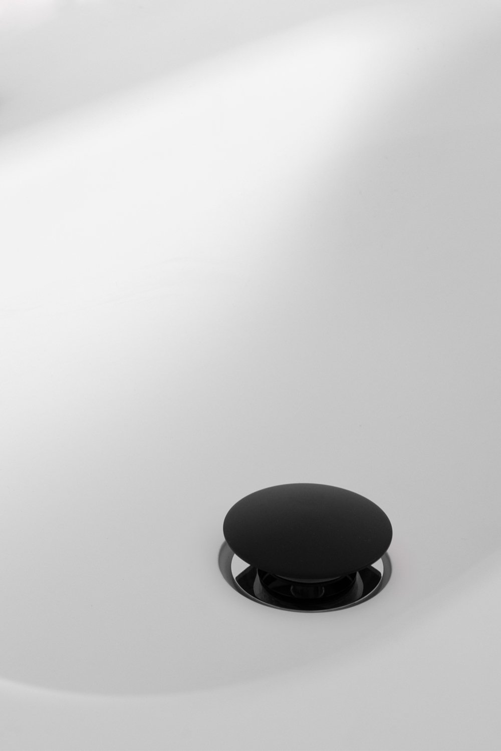 Robinet de vidange d'évier Orveta Click-Clack en acier inoxydable et laiton, image de la galerie 1