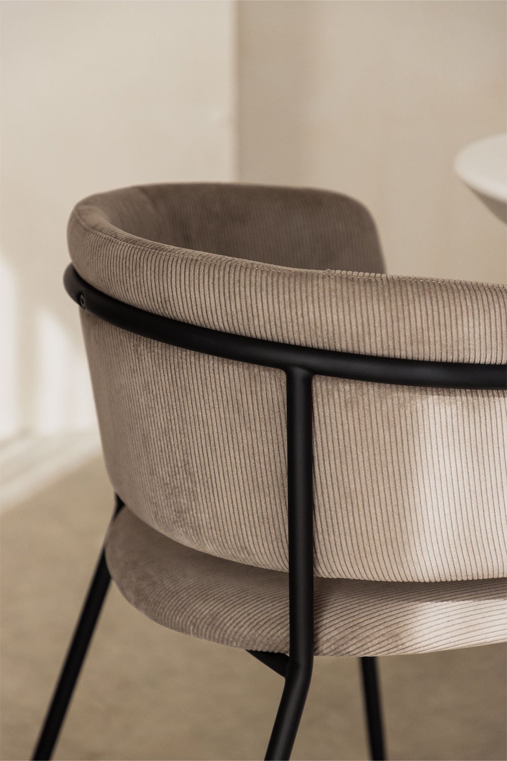 Pack de 2 chaises de salle à manger rembourrées Nalon, image de la galerie 2