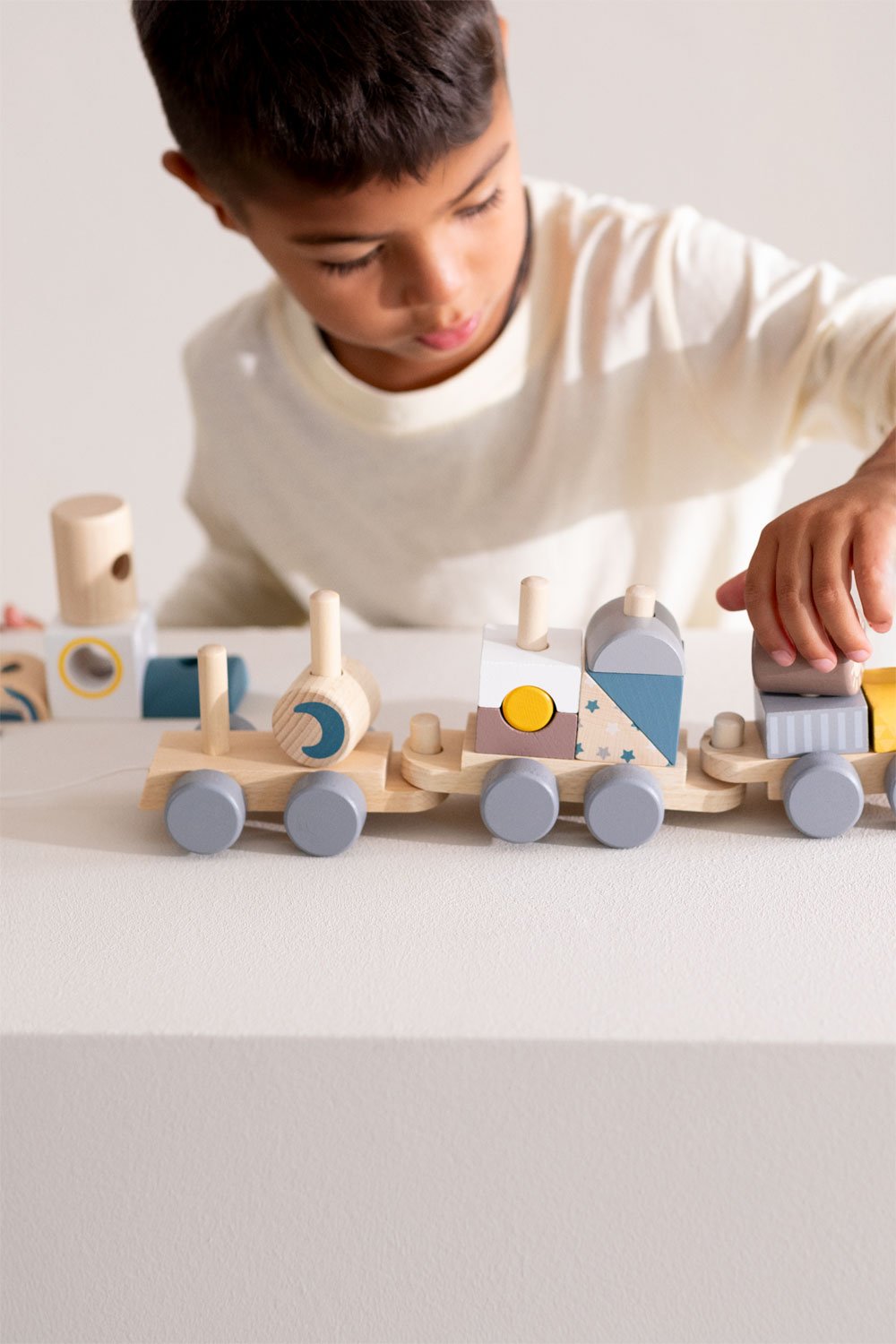 Train en bois pour enfants Chuly, image de la galerie 1