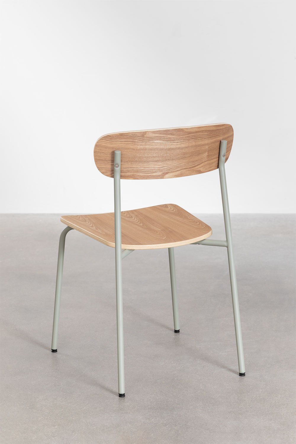 Chaise de salle à manger empilable en fer et bois Wilpier, image de la galerie 5