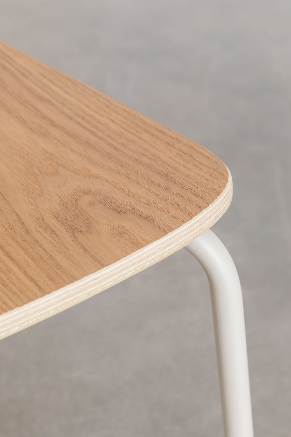 Pack de 2 chaises de salle à manger empilables en fer et bois Wilpier, image de la galerie 6