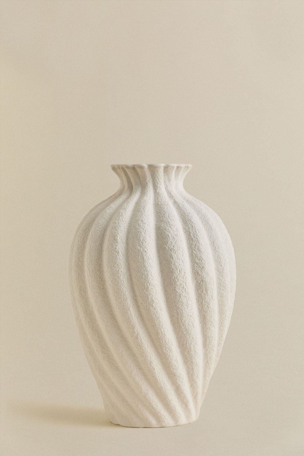 Vase en céramique de Géorgie, image de la galerie 1