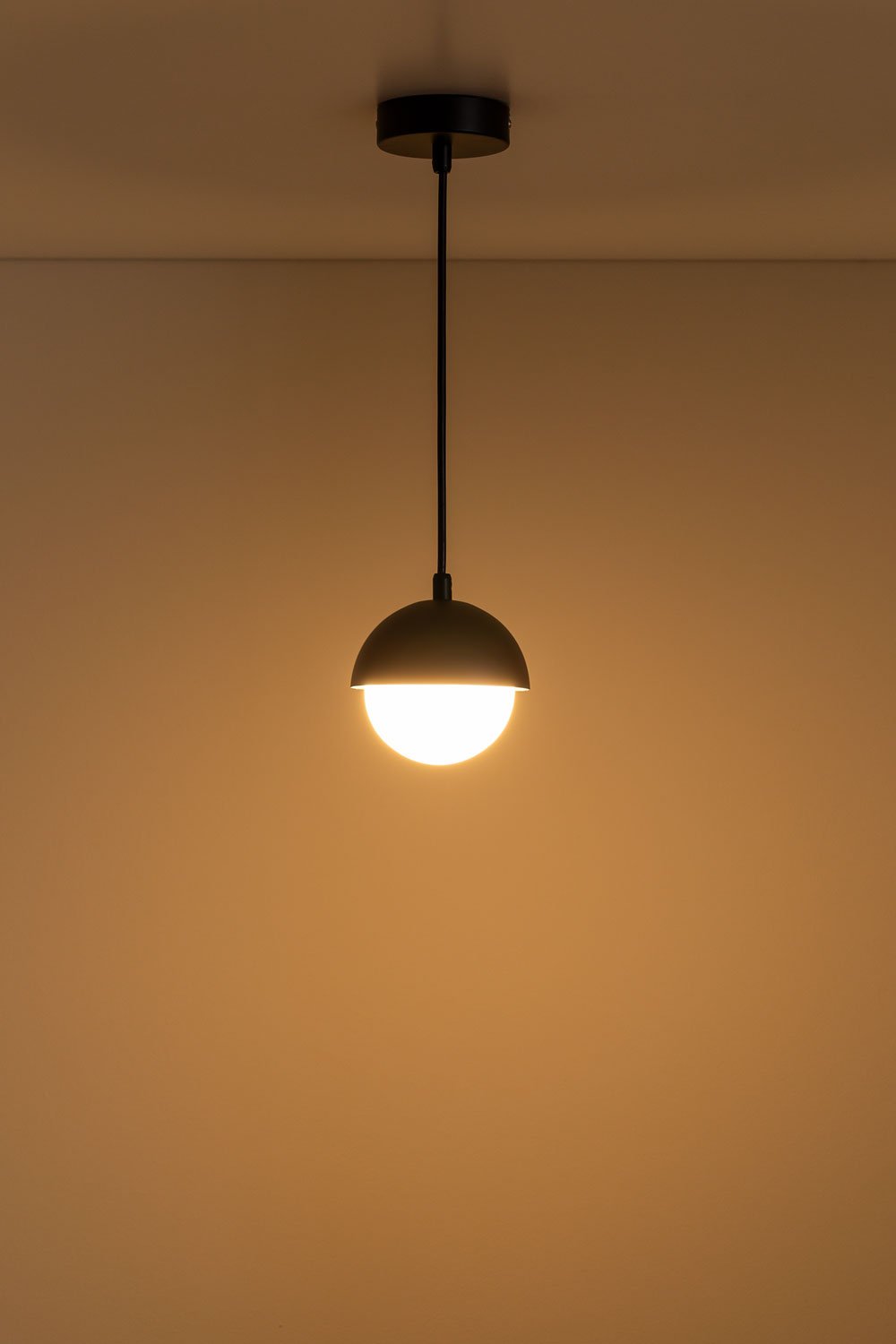 Plafonnier en fer Birgit, image de la galerie 3