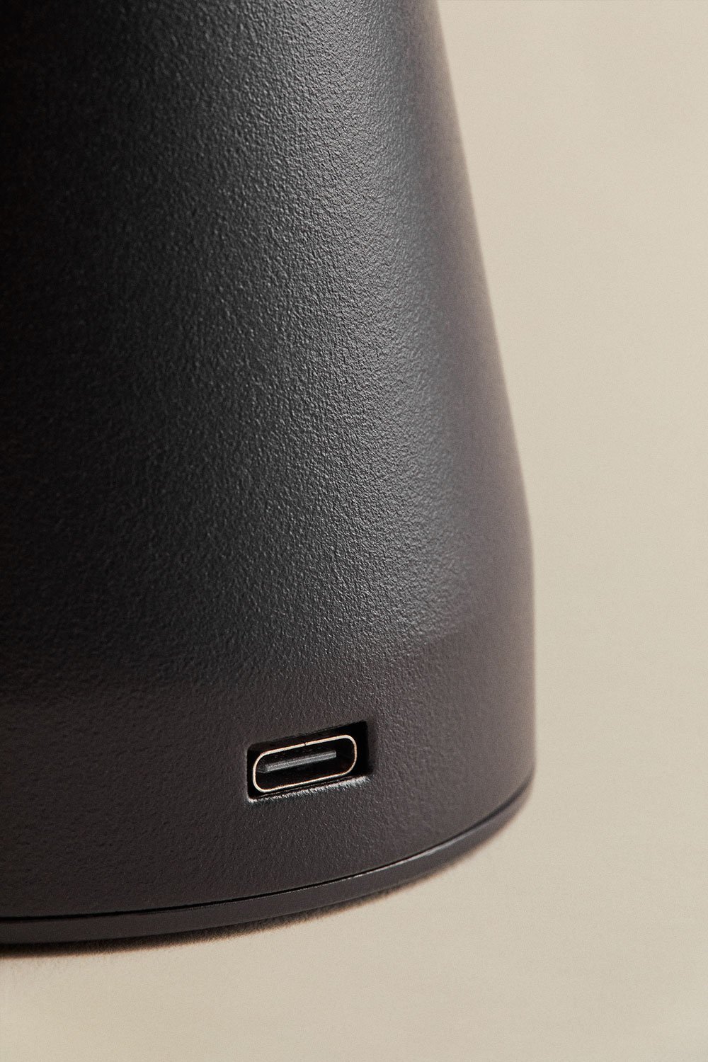 Lampe de table ↑20 cm LED sans fil en fer Galina, image de la galerie 5