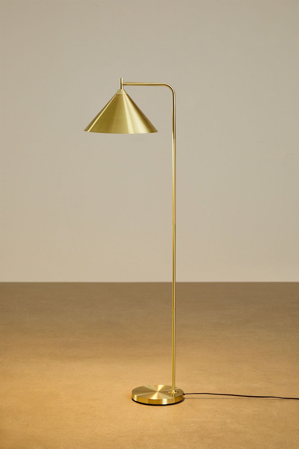 Lampadaire en fer Cambrea, image de la galerie 3