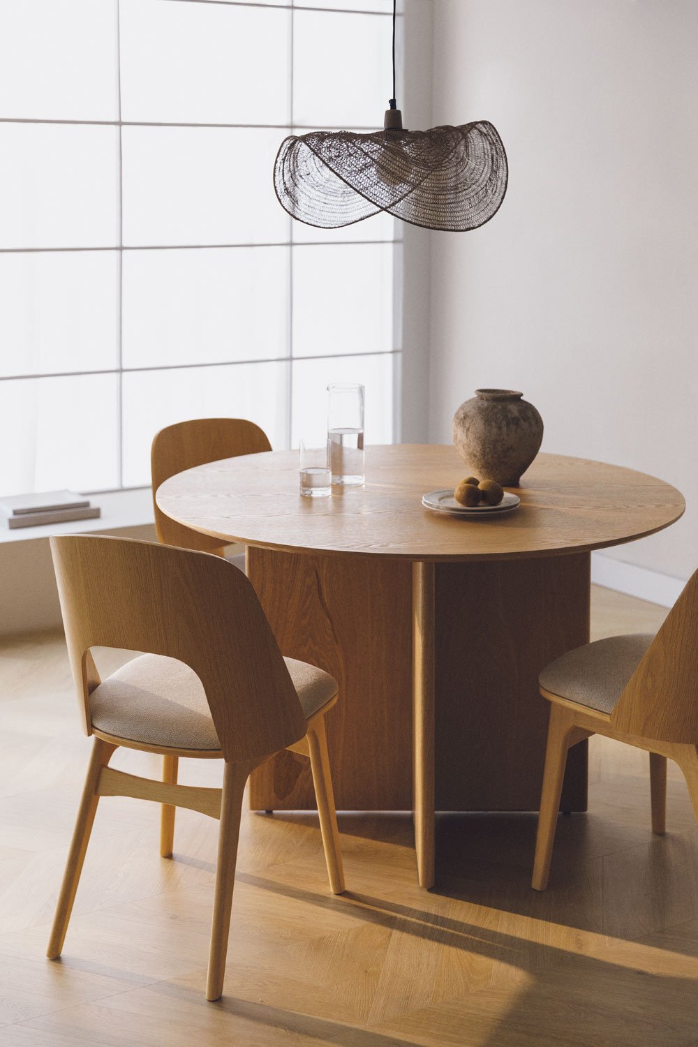 Table de salle à manger ronde en MDF (Ø120 cm) Saonara, image de la galerie 1