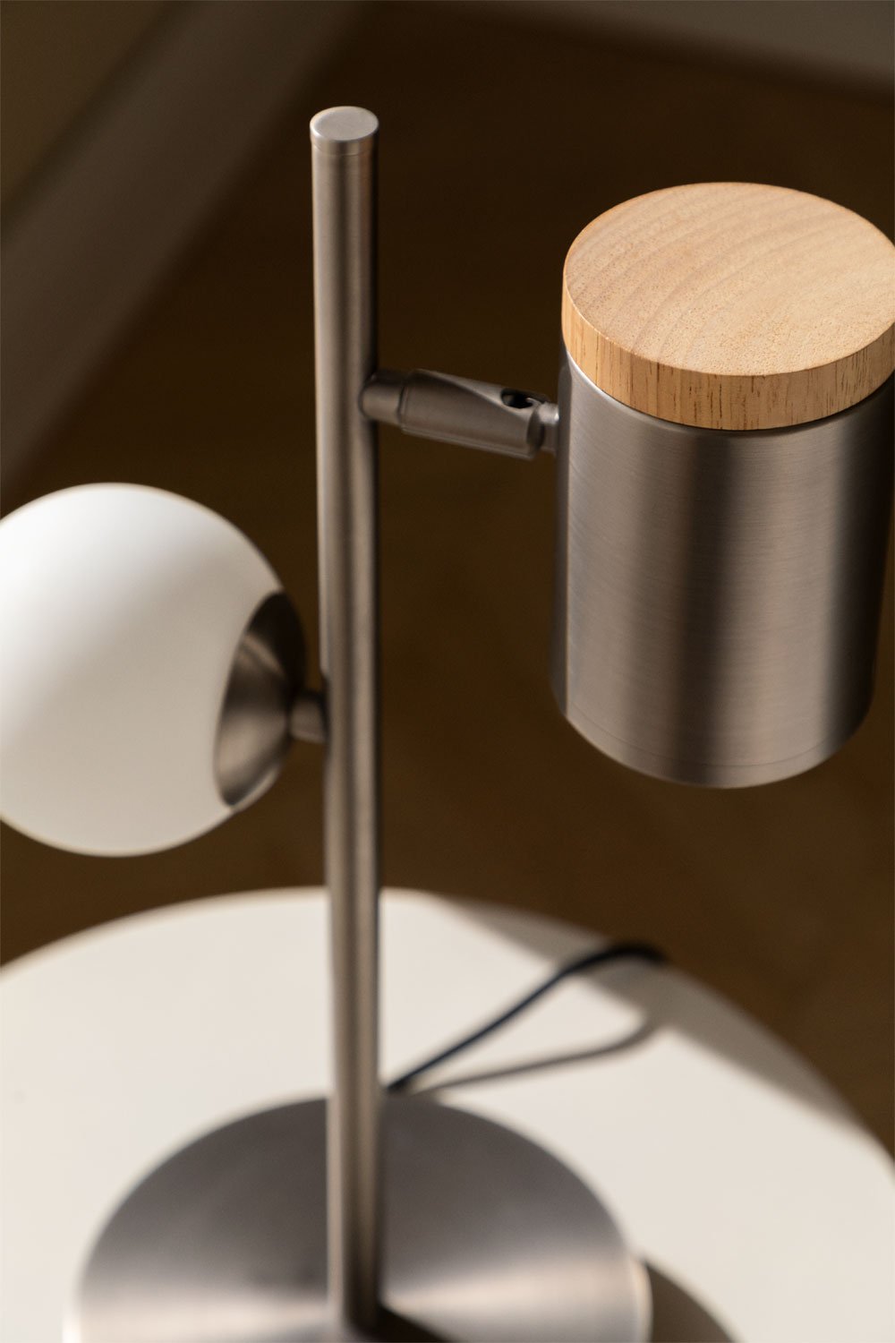 Lampe de table orientable avec 2 points lumineux en fer Amaranto, image de la galerie 2