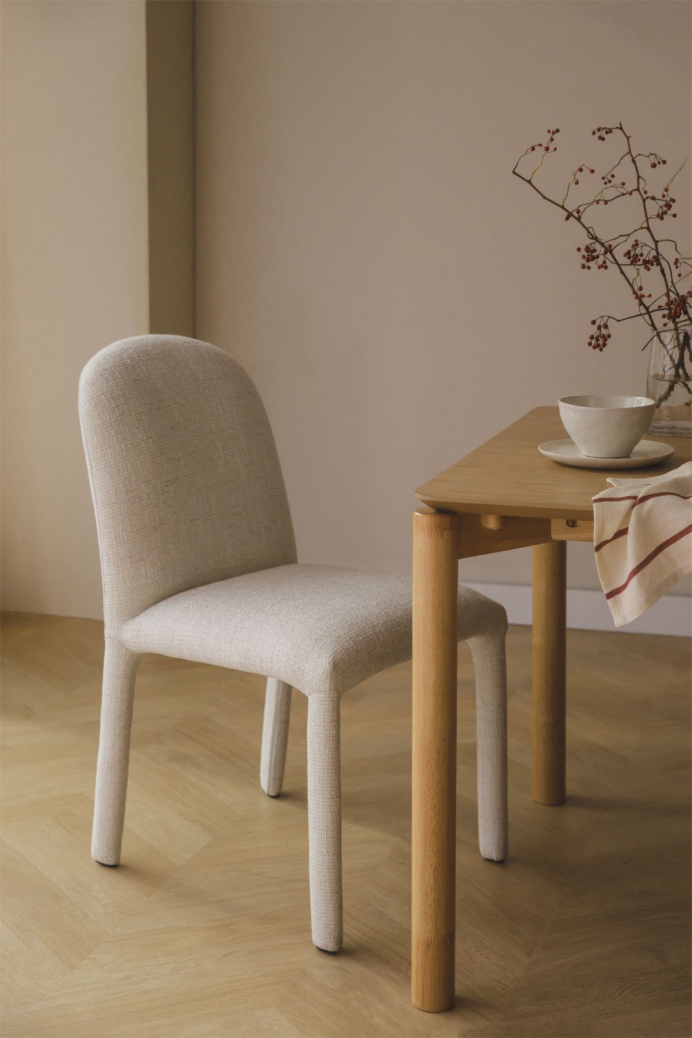 Pack de 2 chaises de salle à manger en tissu Riga, image de la galerie 1