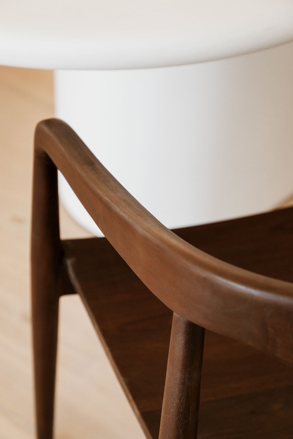 Chaise de salle à manger en bois de teck avec accoudoirs Alizee, image de la galerie 2