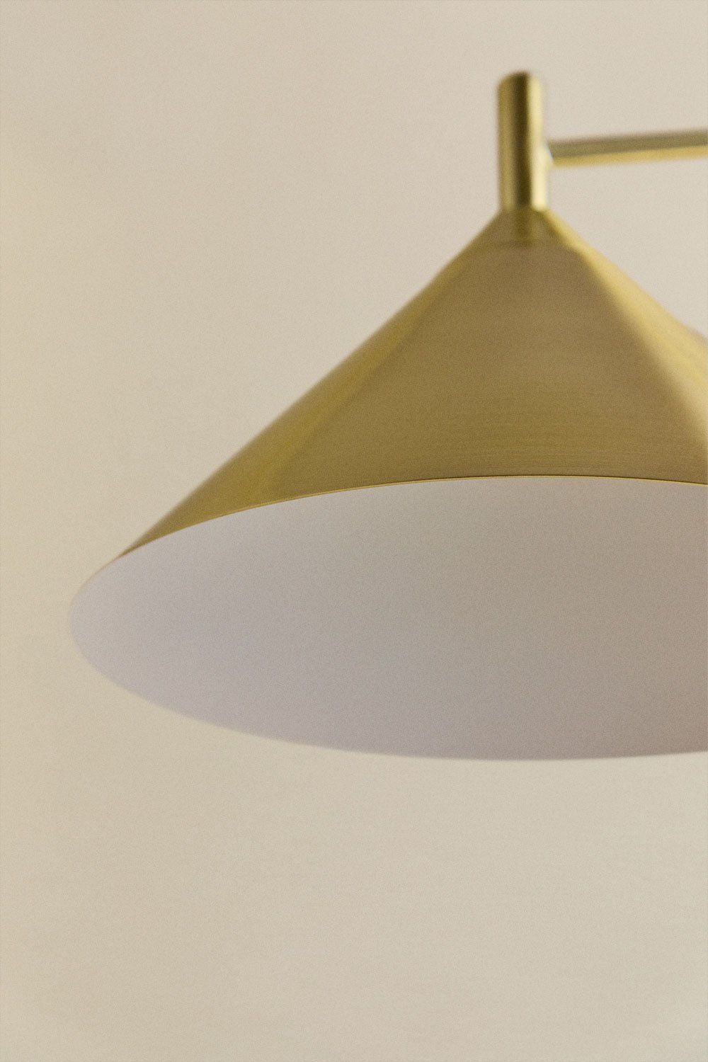 Lampe de table en fer Cambrea, image de la galerie 4