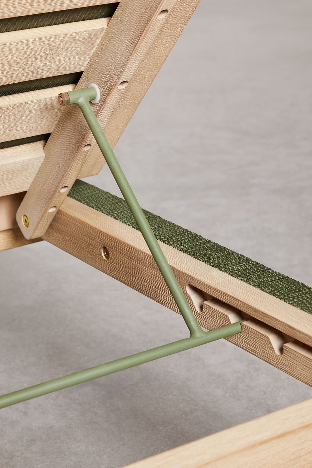 Chaise longue inclinable en bois d'acacia de Dubaï avec coussin, image de la galerie 9