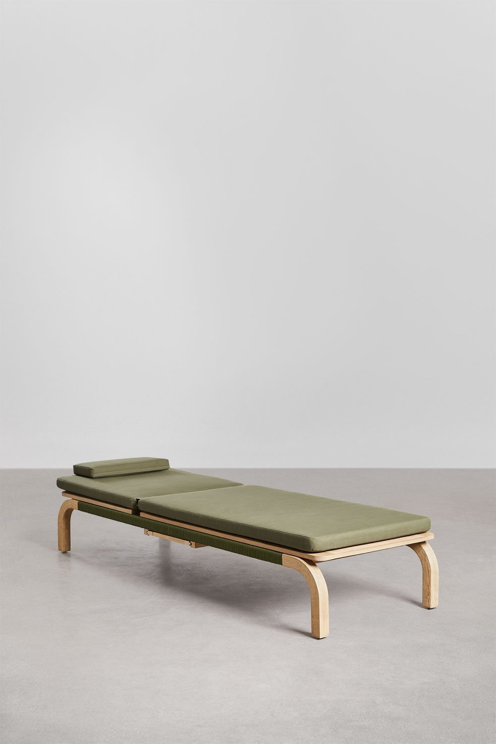 Pack de 2 chaises longues inclinables en bois d'acacia avec coussin Dubai, image de la galerie 4