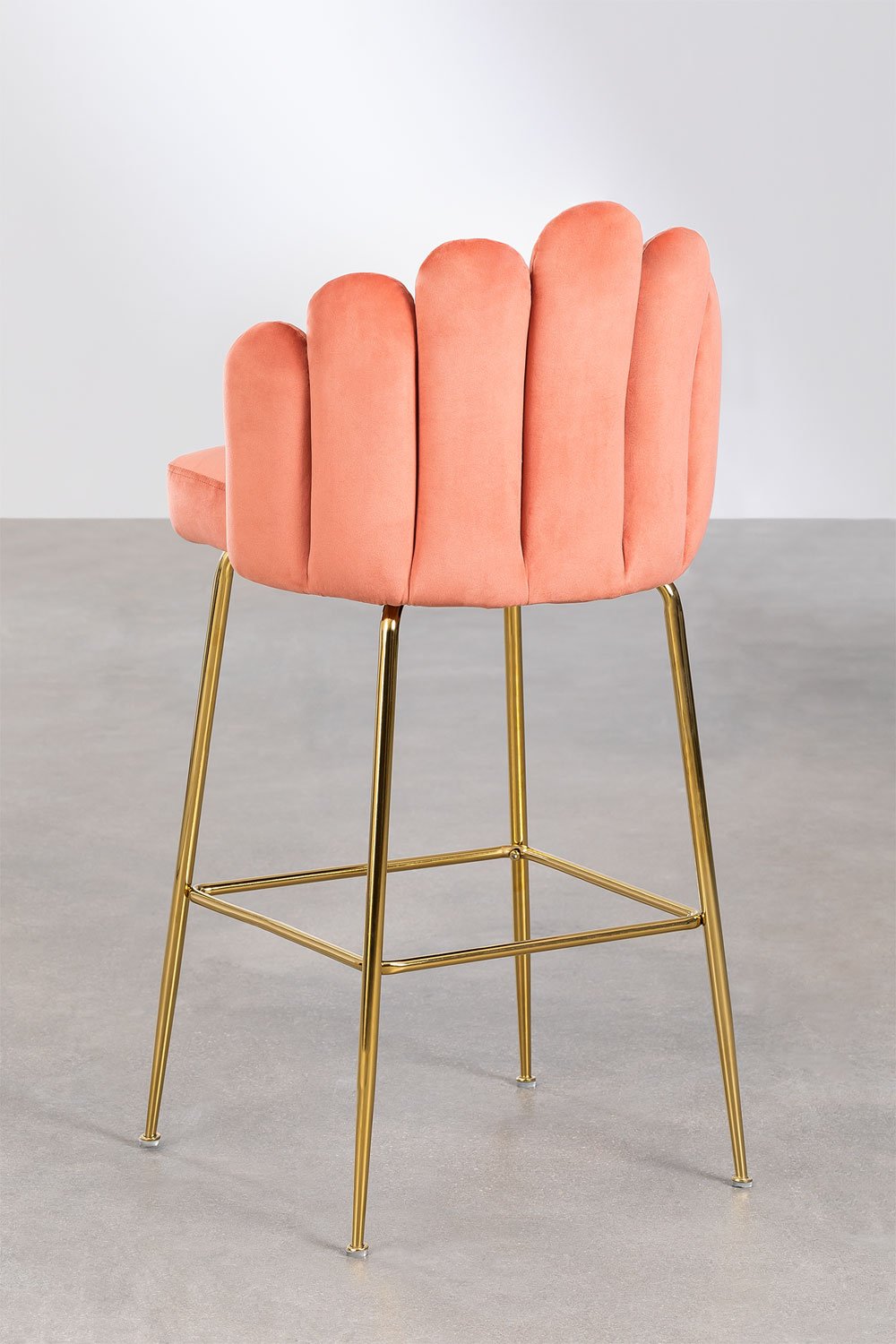 Lot de 2 tabourets hauts en velours Markina, image de la galerie 3