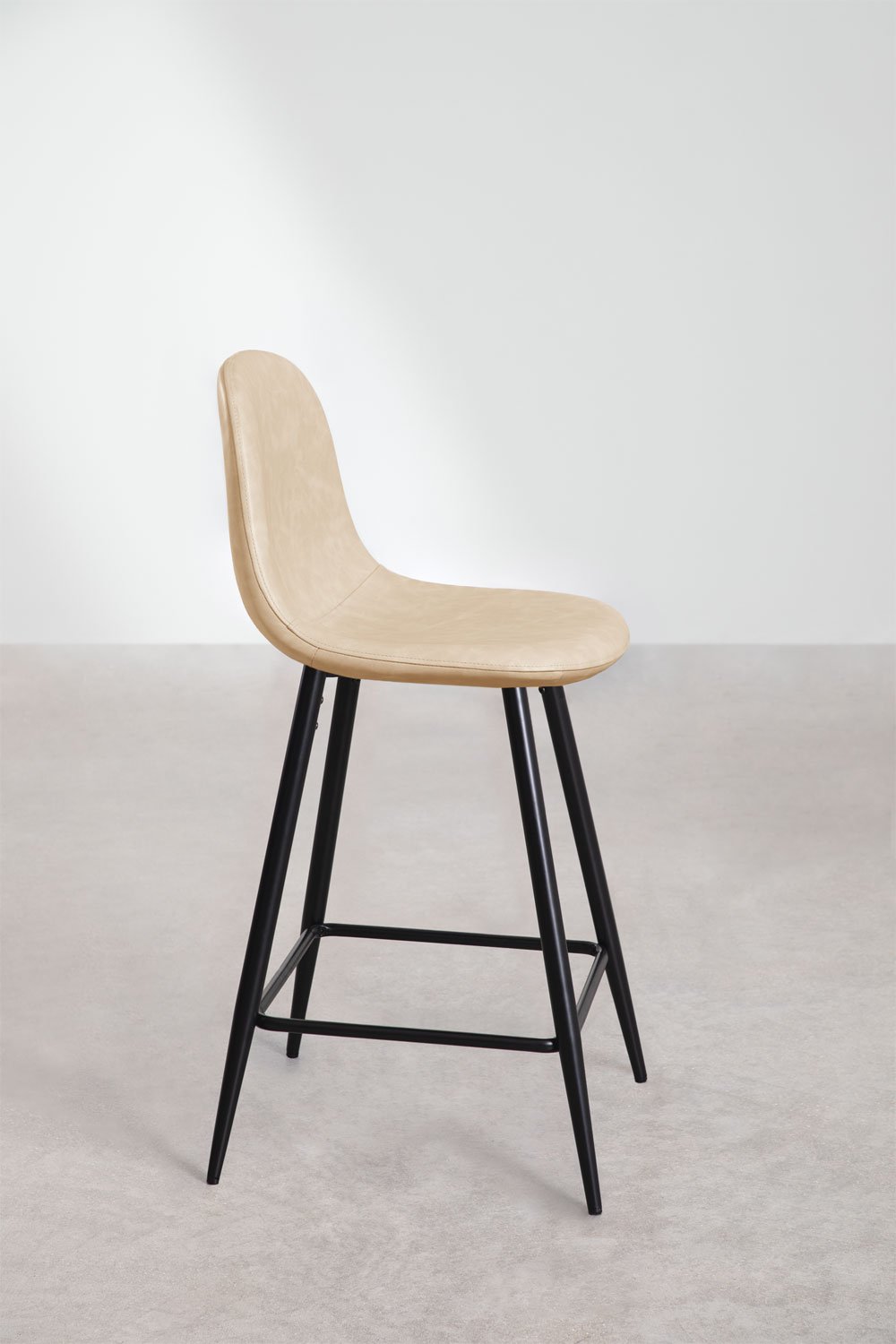 Tabouret haut Glamm en simili cuir, image de la galerie 2