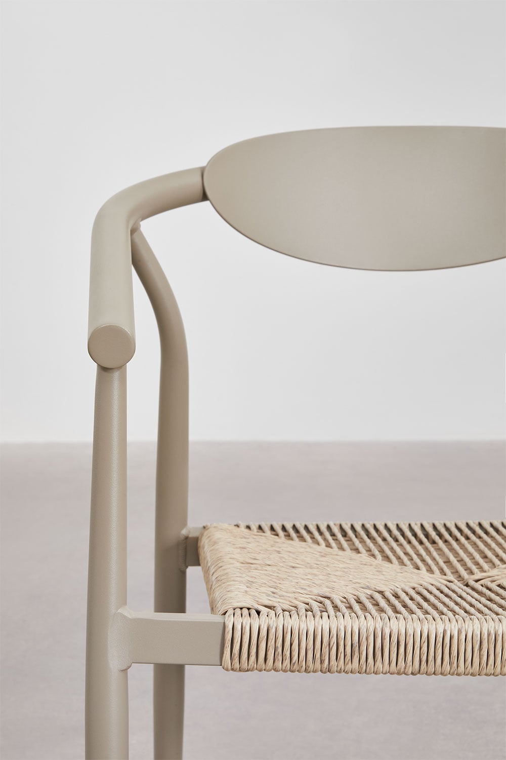 Lot de 4 chaises de jardin empilables avec accoudoirs en aluminium et rotin synthétique Marsha, image de la galerie 5