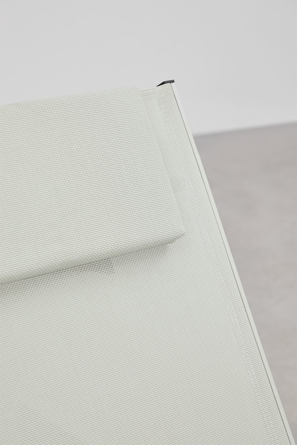 Pack de 2 chaises longues inclinables en aluminium avec coussin Akelia, image de la galerie 6