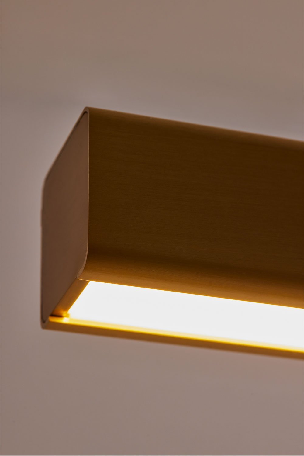 Plafonnier linéaire LED en métal Nilam (120 cm), image de la galerie 5