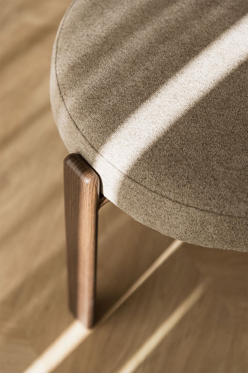 Pack de 4 chaises de salle à manger rembourrées et en fer Jolie, image de la galerie 3