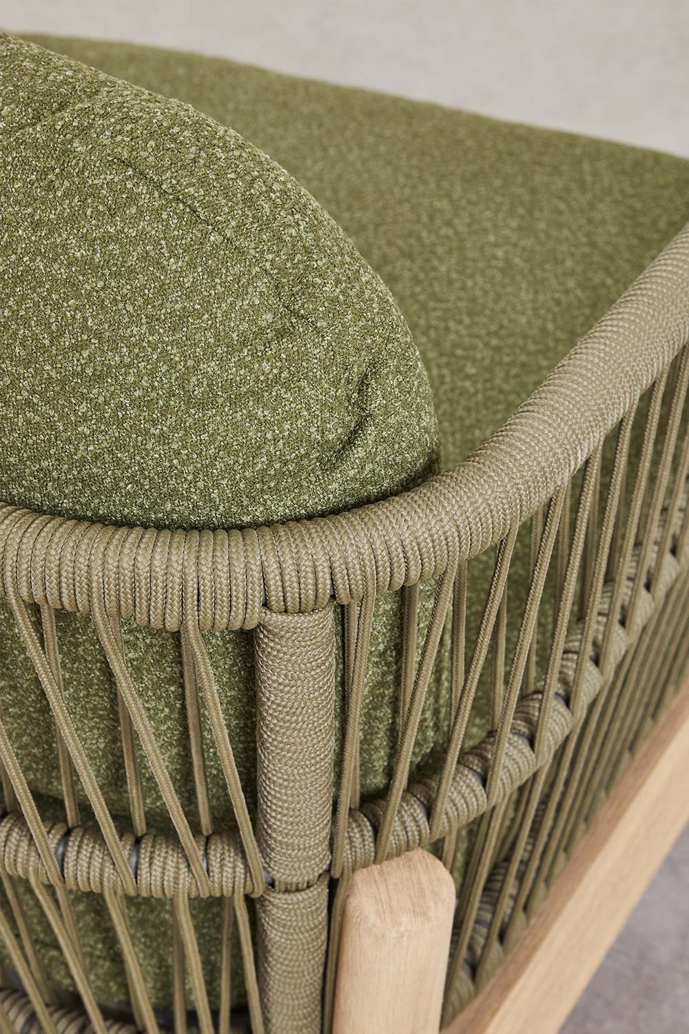 Pack de 2 fauteuils en aluminium et bois d'acacia Karvia, image de la galerie 2