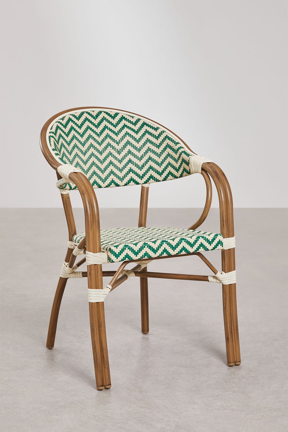 Chaise de salle à manger empilable avec accoudoirs Brielle Bistro en aluminium, image de la galerie 1