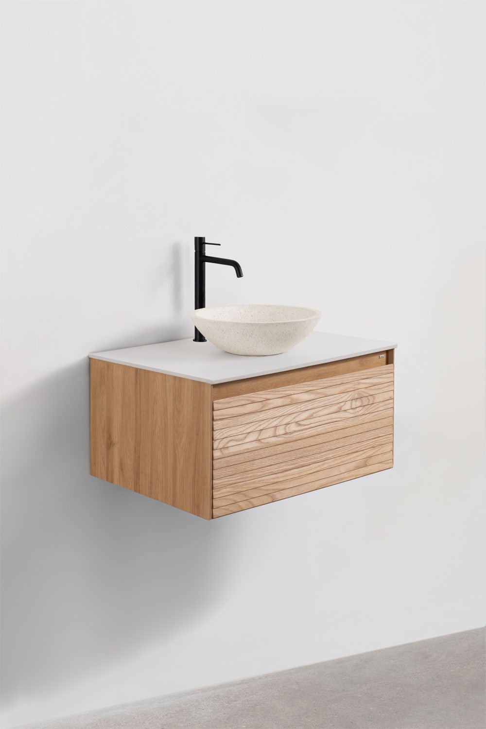 Ensemble de meuble de salle de bain suspendu en bois de frêne Tedrik, image de la galerie 3