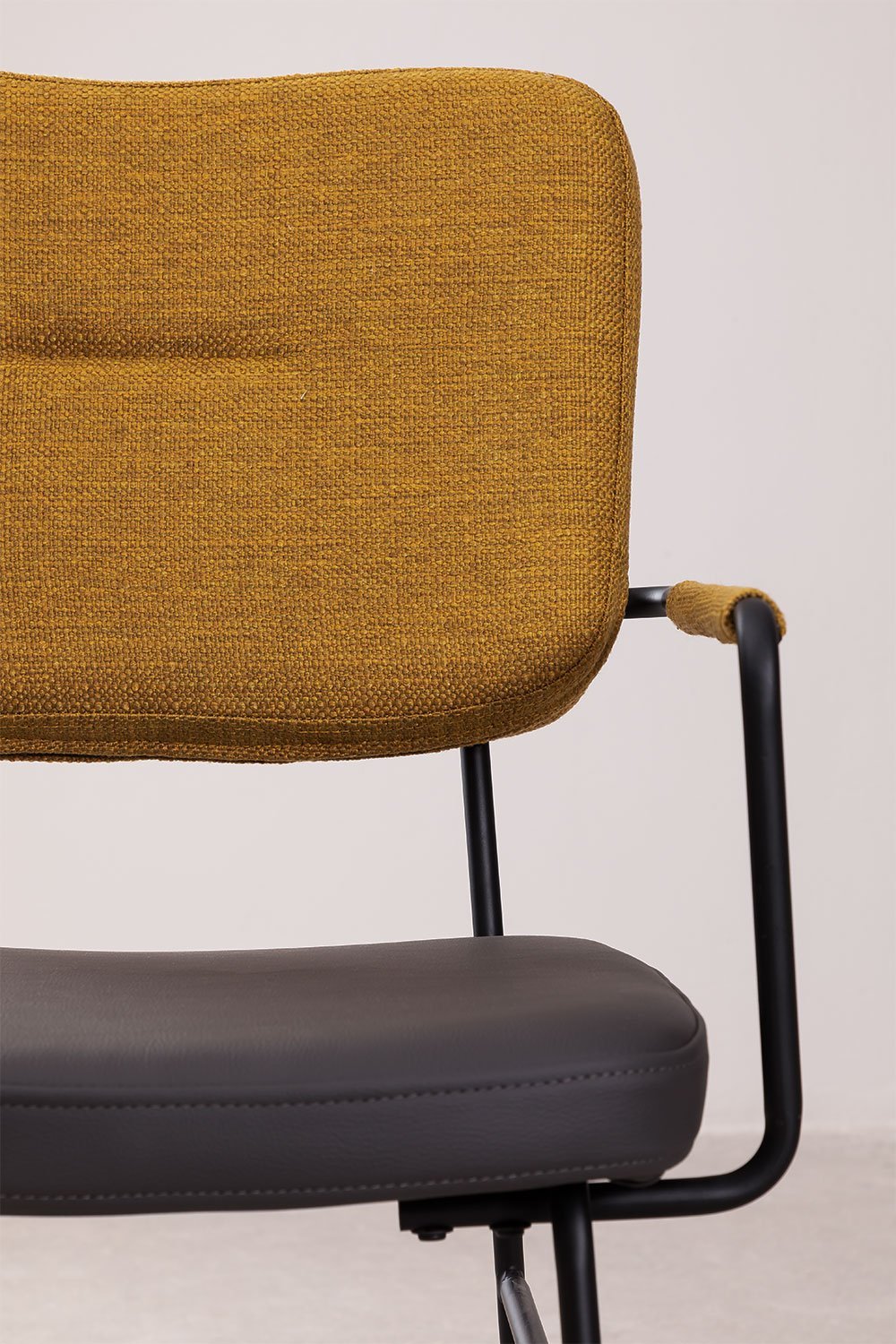 Lot de 4 chaises de salle à manger Milih avec accoudoirs, image de la galerie 6