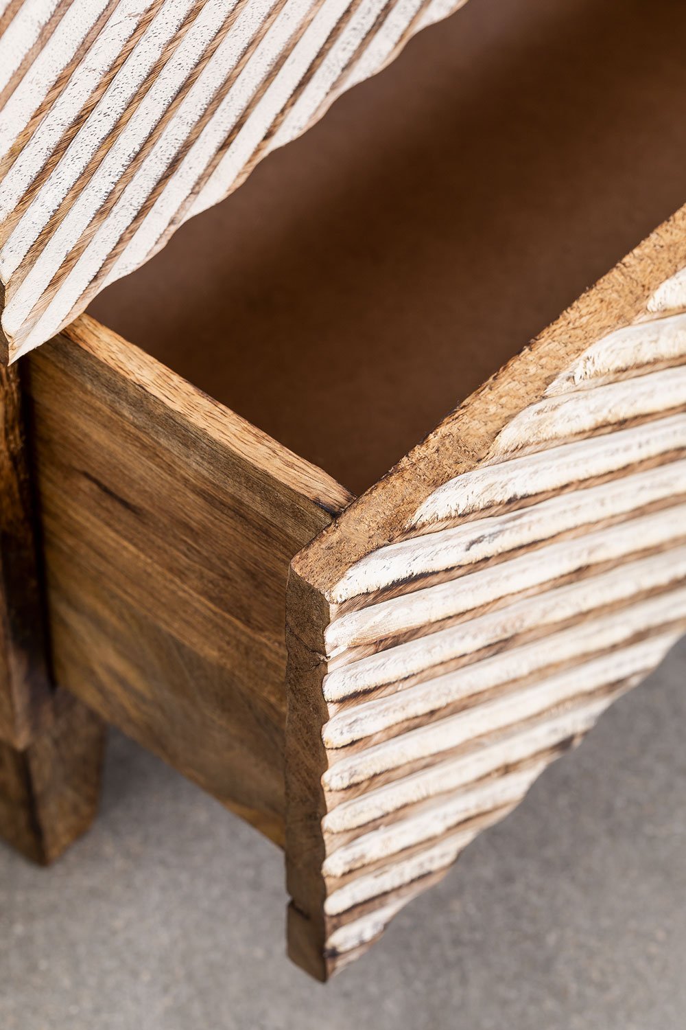 Pack de 2 tables de chevet en bois de manguier Balary, image de la galerie 5