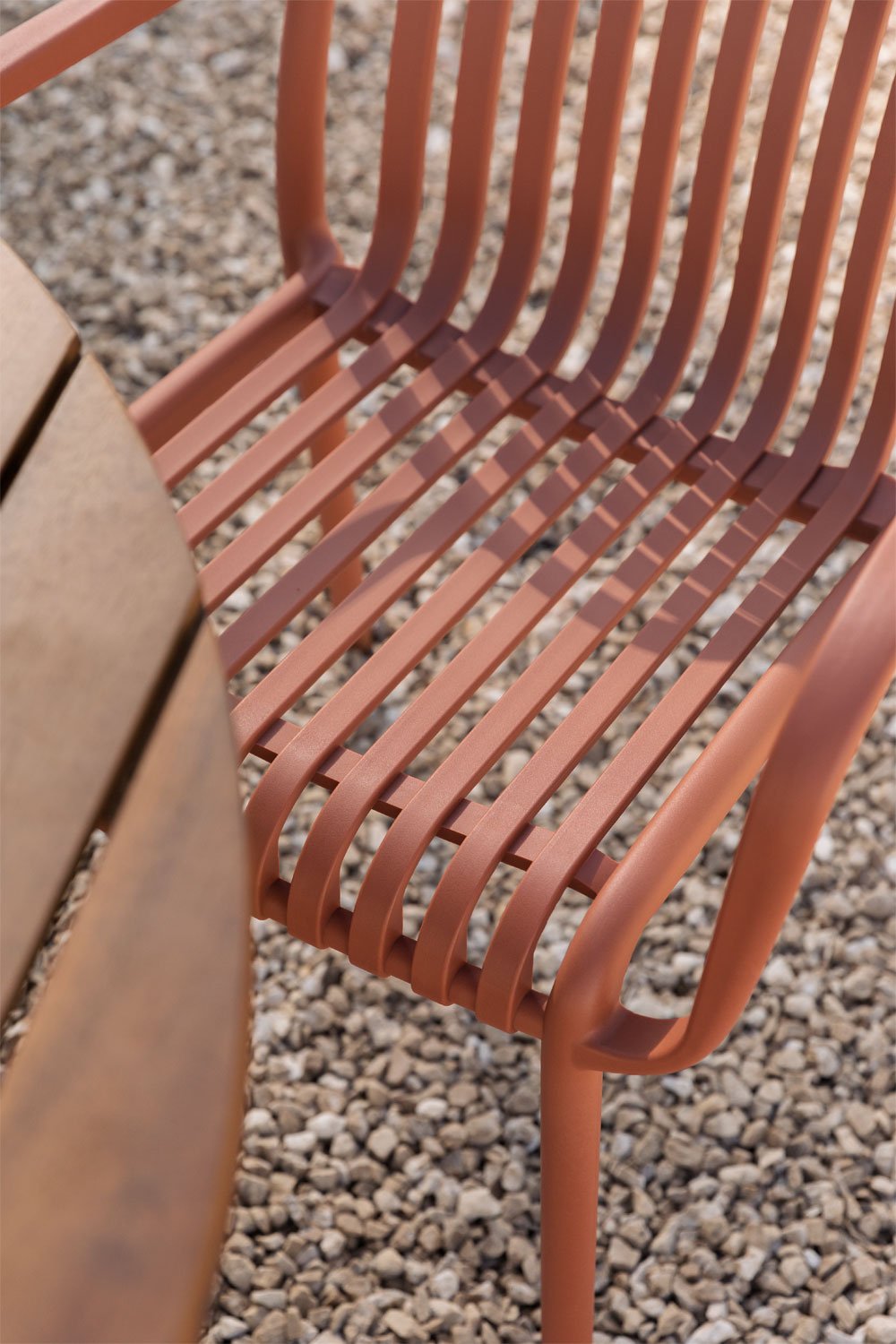Pack de 4 chaises de jardin avec accoudoirs en polypropylène Wendell, image de la galerie 3