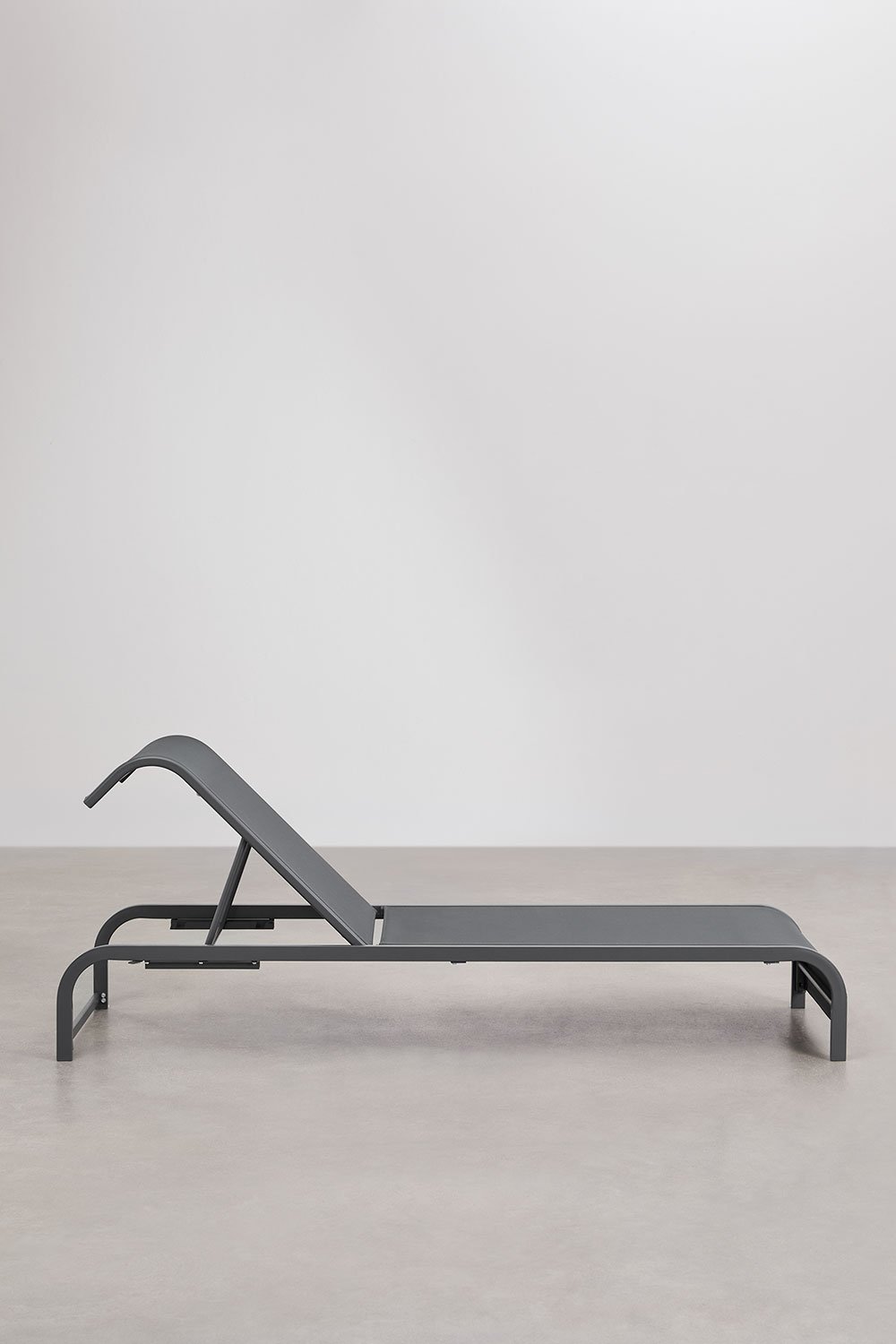 Chaise longue inclinable en acier Marietta, image de la galerie 4