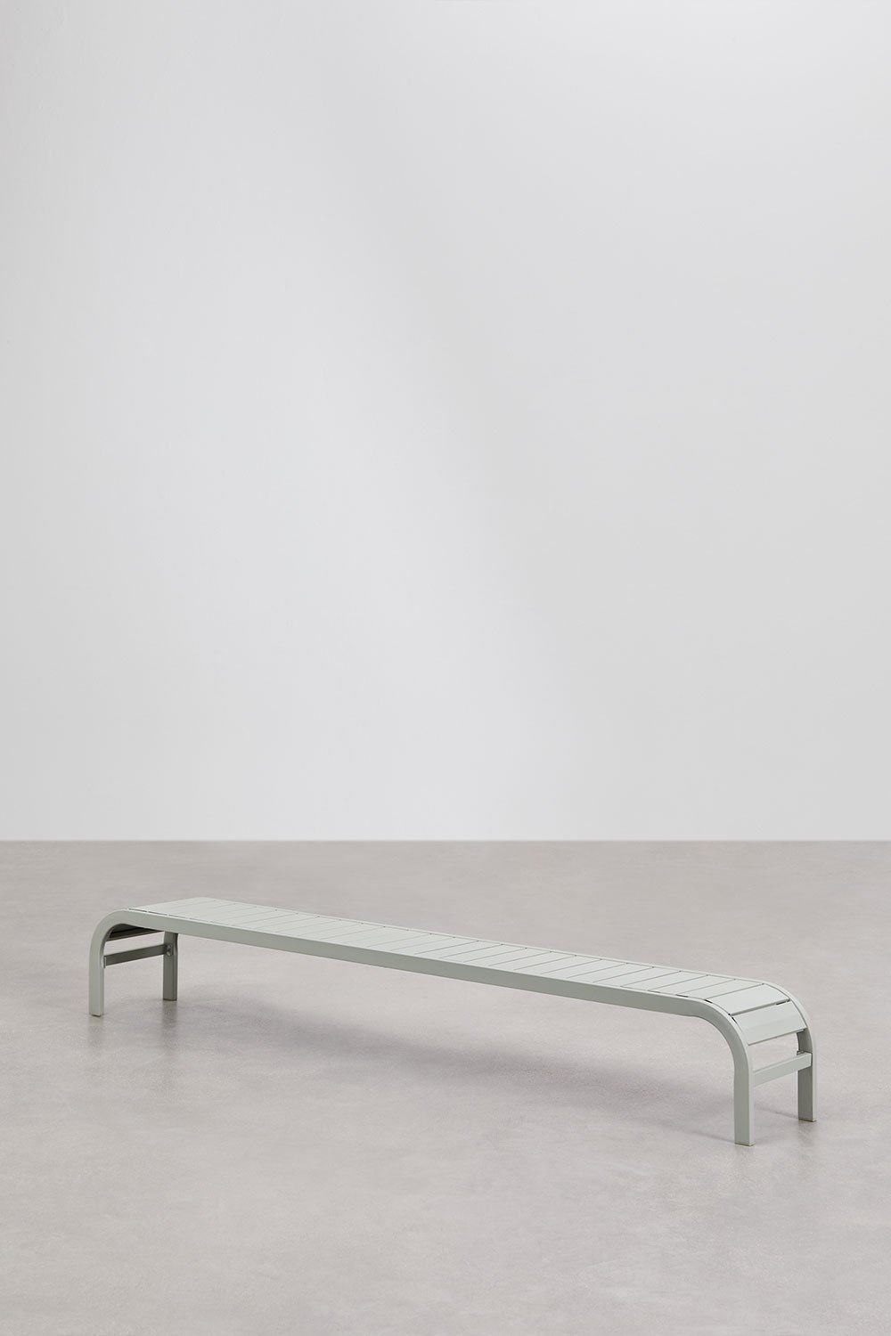 Table d'appoint pour chaise longue en acier Marietta, image de la galerie 3