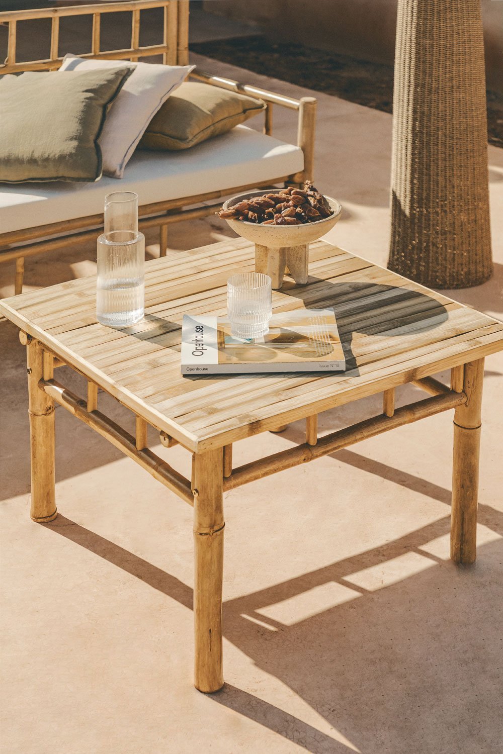 Table basse de jardin carrée 70x70 cm en bambou Jamaik, image de la galerie 1