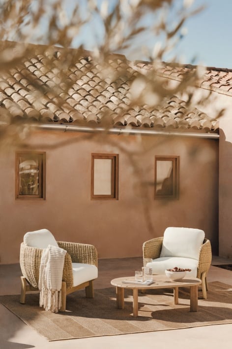 Ensemble de jardin avec 2 fauteuils et table basse 100x60 cm en bois d'acacia et rotin Leilan